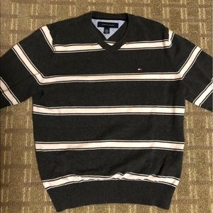 Tommy Hilfiger sweater